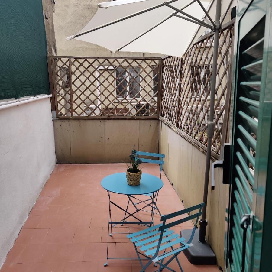 Vista Sul Carruggio, Centro Storico Di Chiavari Bagian luar foto